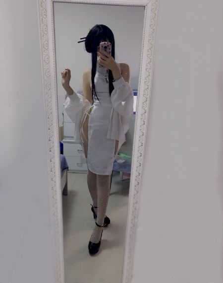 国产人与动人物