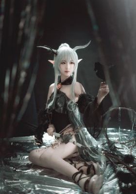 口罩男子明明不想谈恋爱