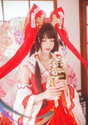 电视剧梅花红桃